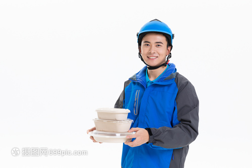 細(xì)微中的溫暖 送餐員小哥的默默傳遞